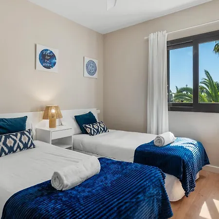 Villa Vacation Marbella I Riviera Del Sol, Private Pool, Jacuzzi, Sauna, Gym, Cinema, Billiard, Walking Distance To The Málaga